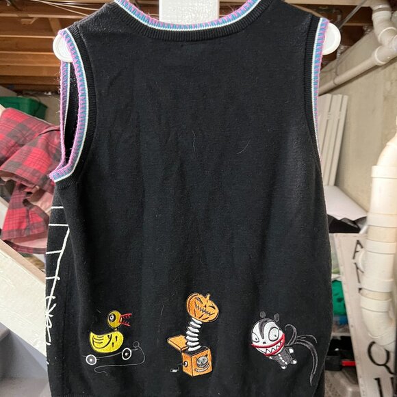Disney The Nightmare Before Christmas Vest - Size Medium - Spooky & Fun! - Picture 2 of 2
